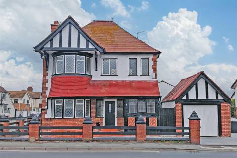 Property for auction in Clwyd