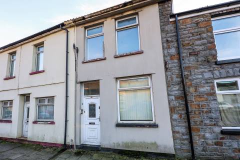 Property for auction in Mid Glamorgan