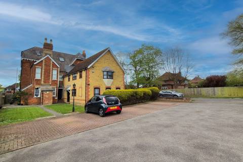 Property for auction in Buckinghamshire