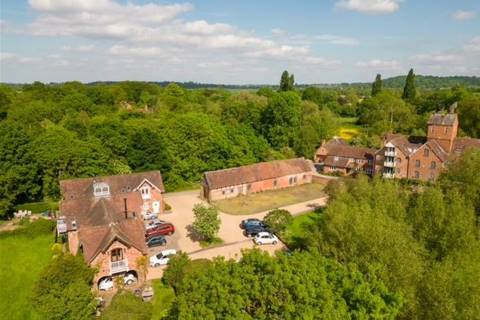 Property for auction in Warwickshire