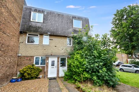 Property for auction in Bedfordshire
