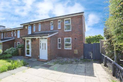 Property for auction in London