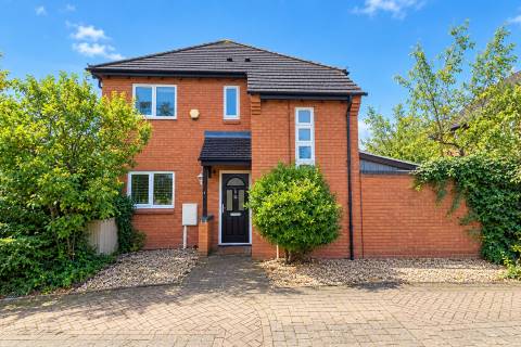 Property for auction in Buckinghamshire