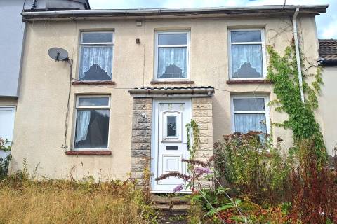 Property for auction in Mid Glamorgan