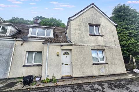 Property for auction in Mid Glamorgan