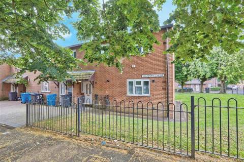 Property for auction in Derbyshire