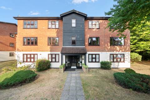 Property for auction in Surrey