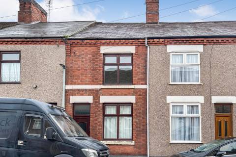 Property for auction in Warwickshire