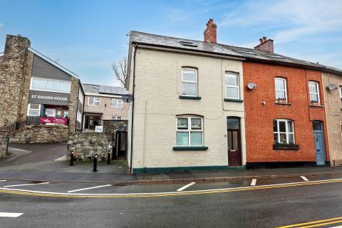 Property for auction in Powys