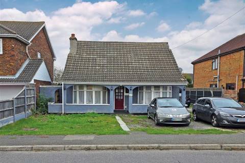 Property for auction in Essex