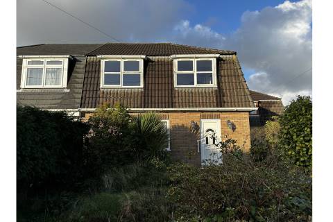 Property for auction in Cornwall