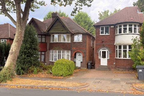 Property for auction in West Midlands