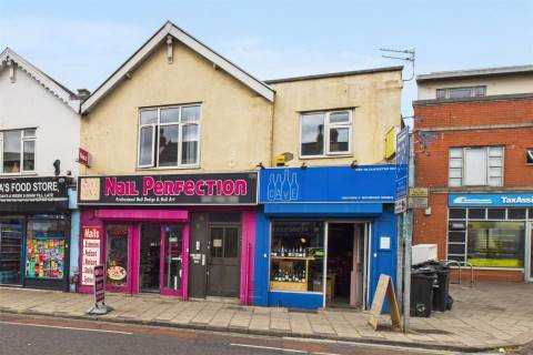 Property for auction in Avon