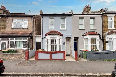 Property for auction in London