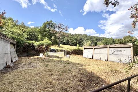 Property for auction in Derbyshire