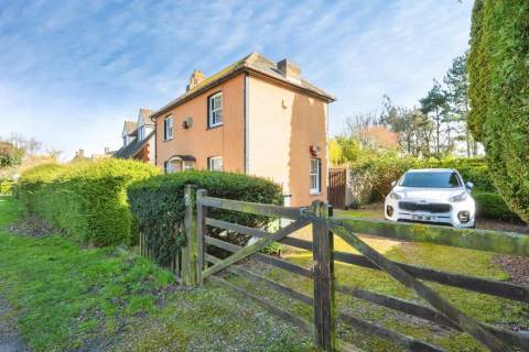 Property for auction in Bedfordshire