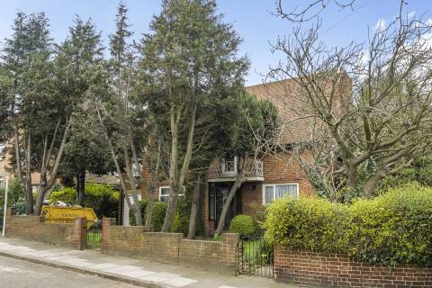 Property for auction in London