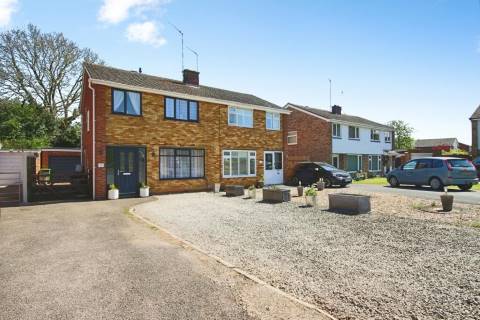 Property for auction in Warwickshire