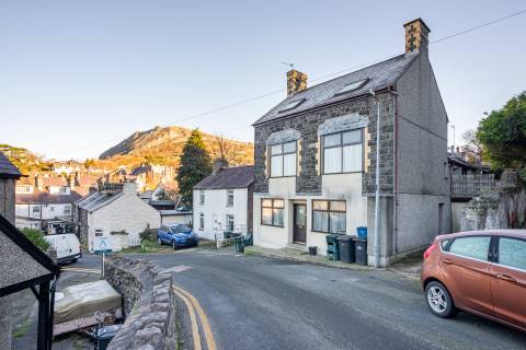 Property for auction in Gwynedd