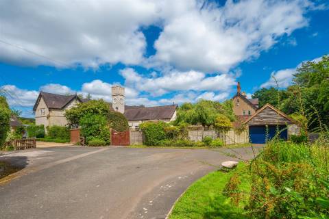 Property for auction in West Midlands