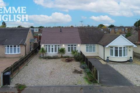 Property for auction in Essex