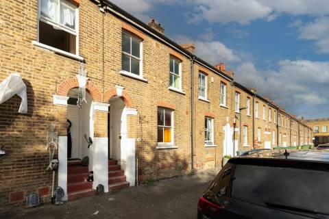 Property for auction in London