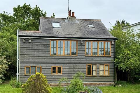 Property for auction in Essex