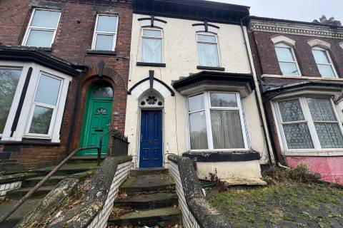 Property for auction in West Midlands