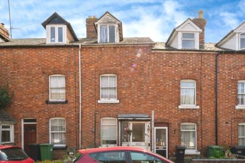 Property for auction in Worcestershire