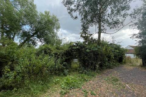 Property for auction in Berkshire