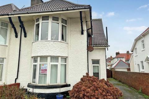 Property for auction in Mid Glamorgan