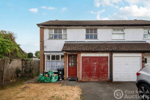 Property for auction in Berkshire