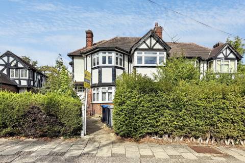 Property for auction in London