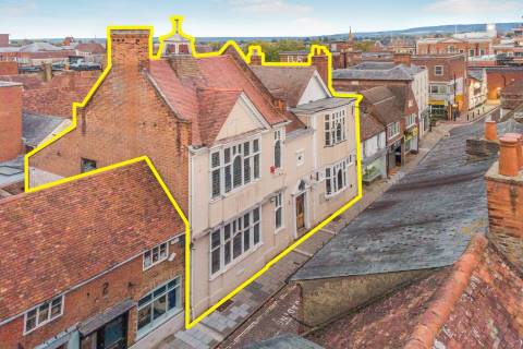 Property for auction in Buckinghamshire