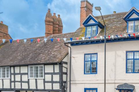 Property for auction in Warwickshire