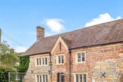 Property for auction in Worcestershire