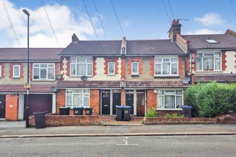 Property for auction in Surrey