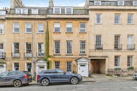 Property for auction in Avon