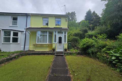 Property for auction in Mid Glamorgan