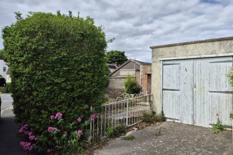 Property for auction in Avon
