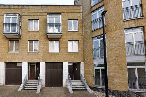 Property for auction in London