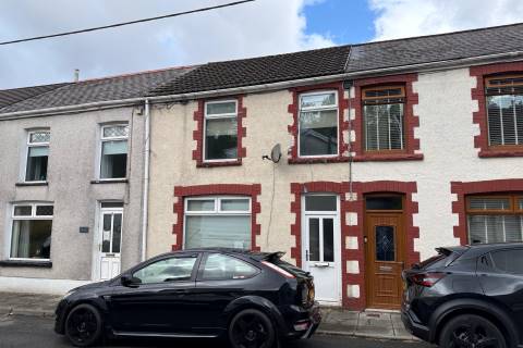 Property for auction in Mid Glamorgan