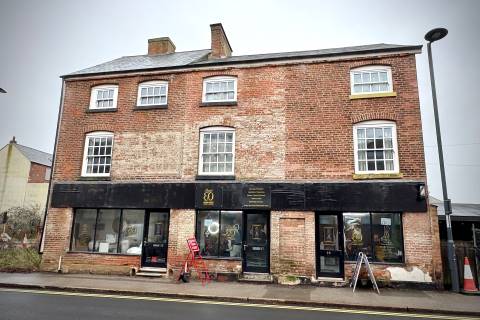 Property for auction in Derbyshire