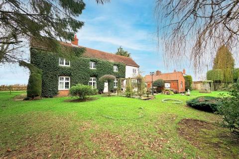 Property for auction in West Midlands