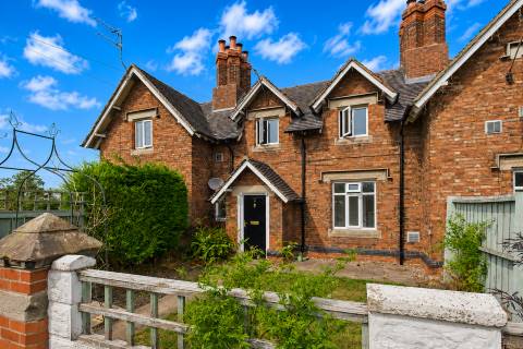 Property for auction in Derbyshire