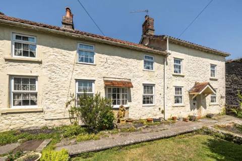 Property for auction in Avon