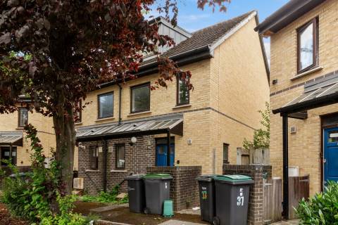 Property for auction in London