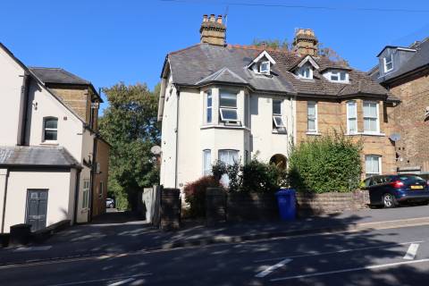 Property for auction in Buckinghamshire