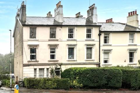 Property for auction in Kent