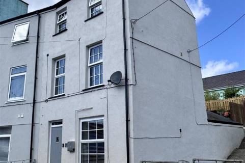 Property for auction in Gwynedd